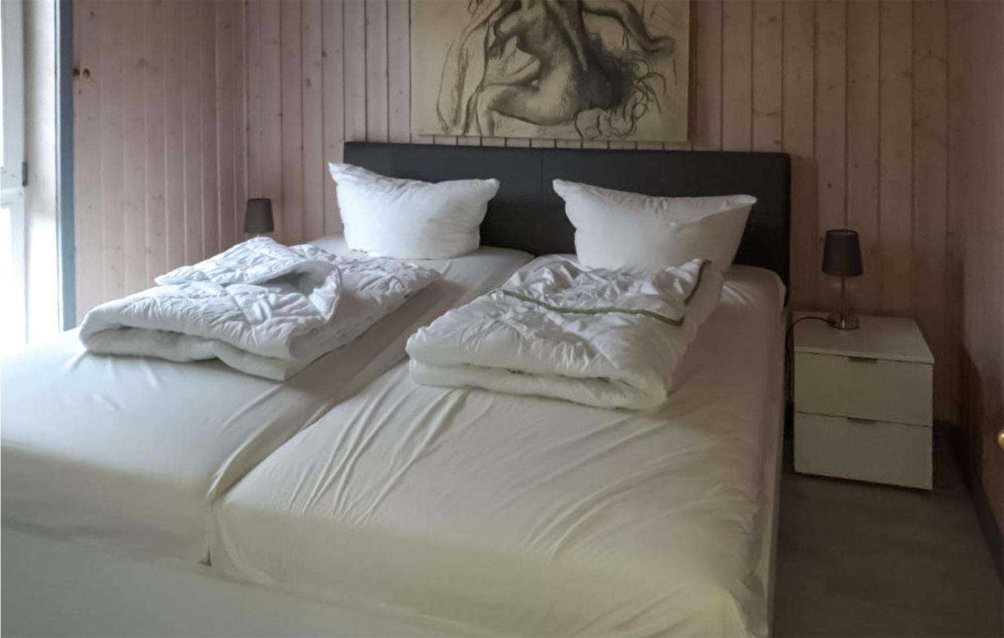 2 Bedroom Nice Home In Rechlin Buitenkant foto